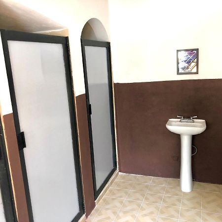 Roomies Hostel Centro Medico 墨西哥城 外观 照片