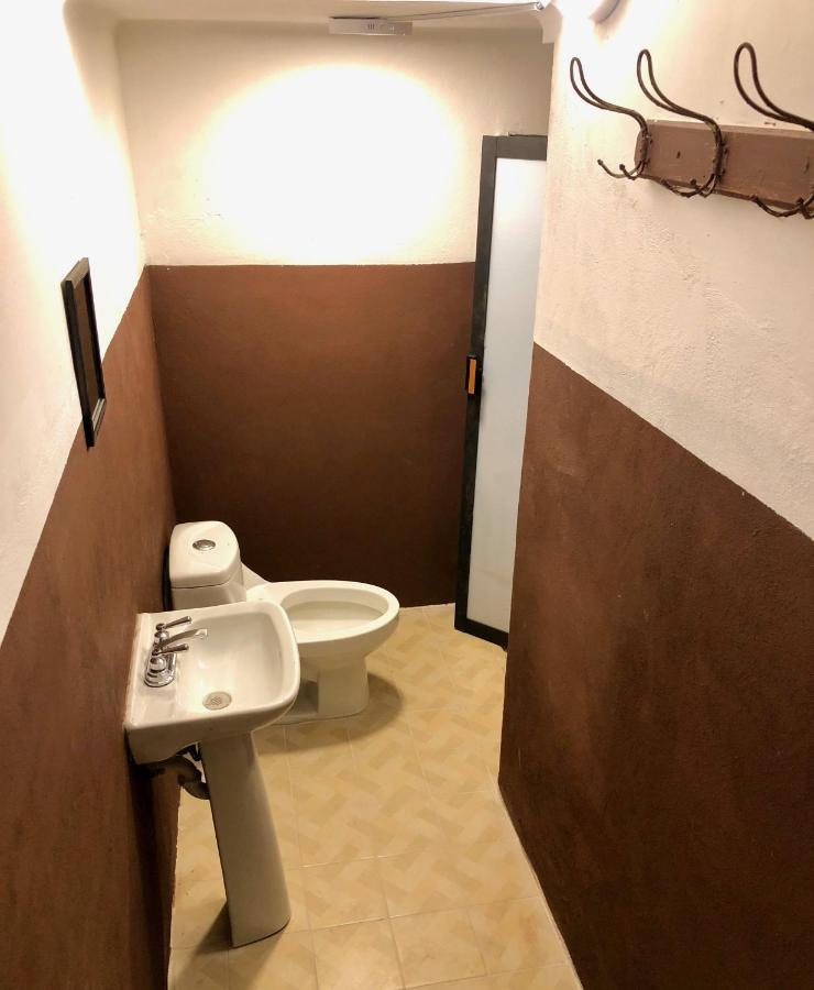 Roomies Hostel Centro Medico 墨西哥城 外观 照片